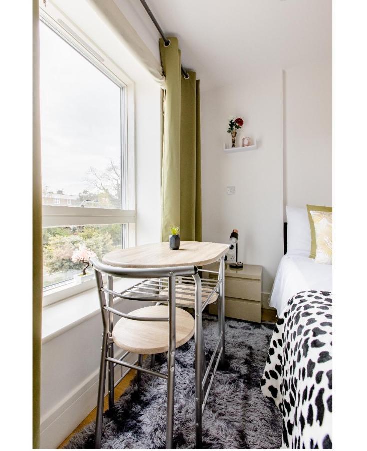 Charlotte Double Room Лондон Екстер'єр фото